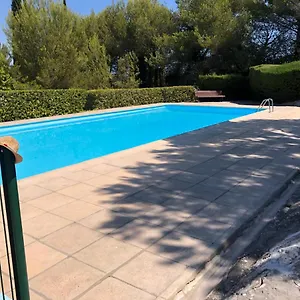  Appartement Beau Calme Proche De La Piscine Tennis France